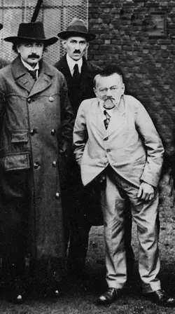 Einstein-Tesla-Steinmetz.webp