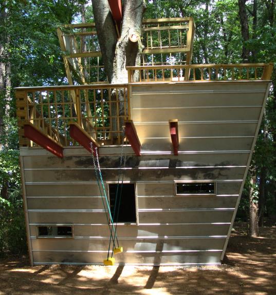 tree_house99.jpg